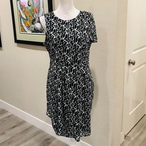 🐝Jules & Leopold Sassy Dress - Size 14🐝